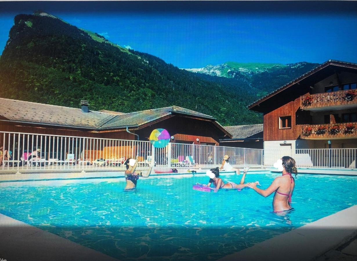Studio - Le D2 Du Grand Tetras Samoëns Exteriör bild